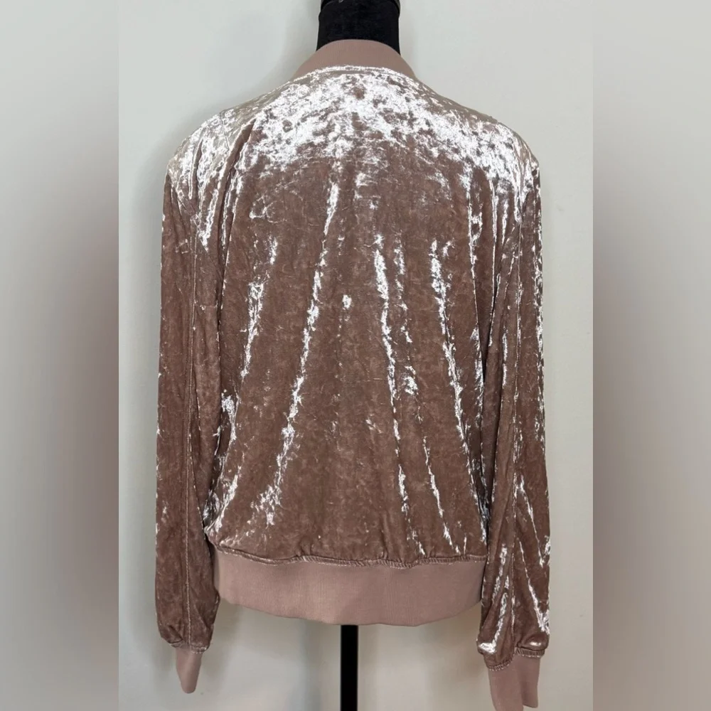 Sanctuary light pink crushed velvet girly feminine jacket coat full zip med EUC